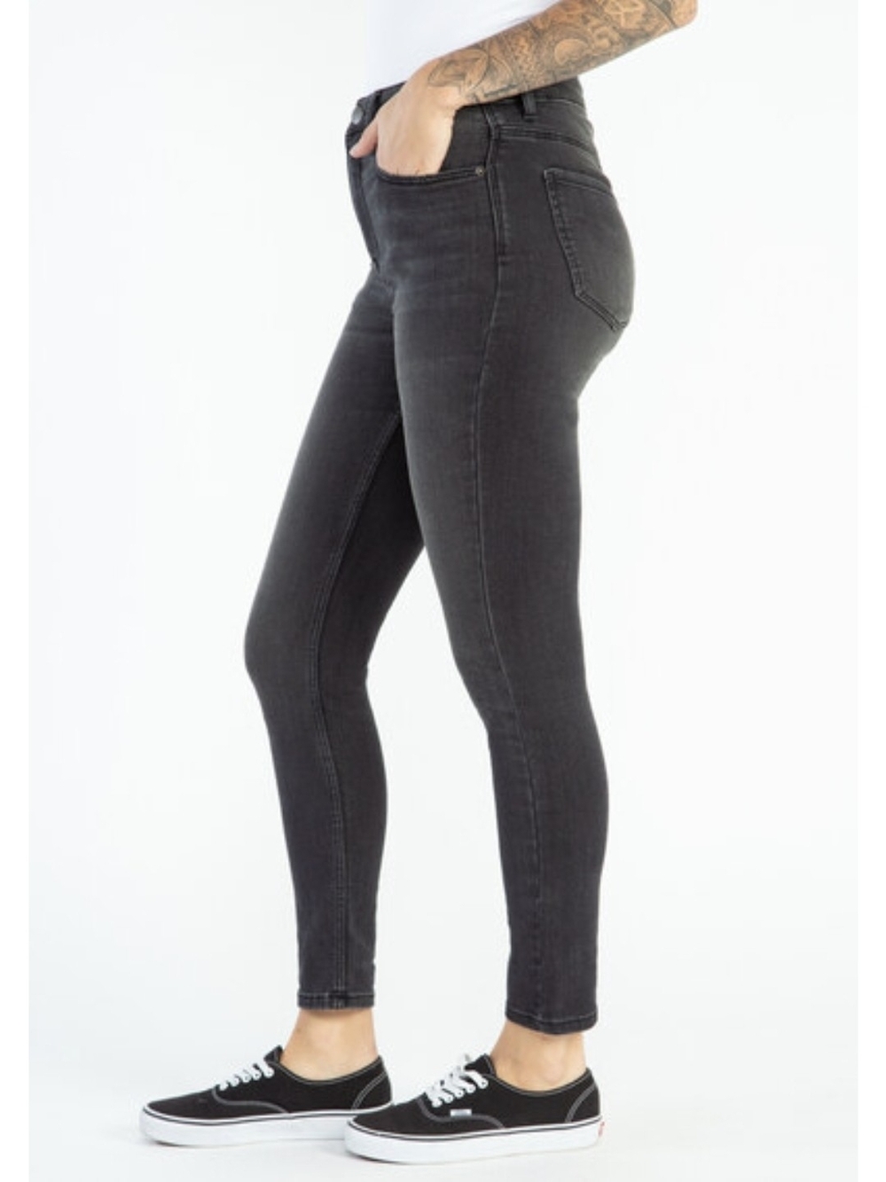🍁 3/$25  Bootlegger High-Rise Black Skinny Jeans